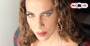 Sertab Erener Bodrum Sokaklarını Temizledi