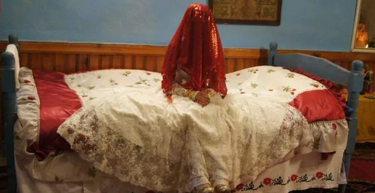 Skandal olay! Gelin 12 yaşında damat ise 70! Erkek kardeşinin düğünü olduğunu sanan kız kendisini nikah masasında buldu