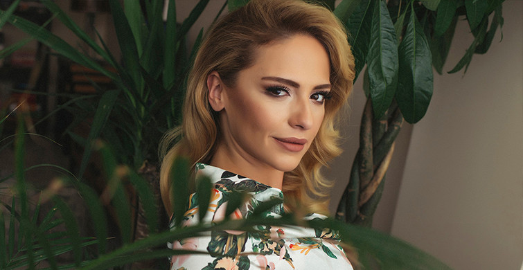 Sinem Öztürk Fotoğrafları - Sinem Öztürk Resimleri