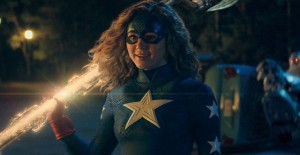 Stargirl Dizisi Nerede Çekildi? Oyuncuları Kimler, Konusu Ne?