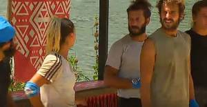 Survivor 2020'de Dün Akşam Oynanan İletişim Ödülünü Mavi Takım Kazandı