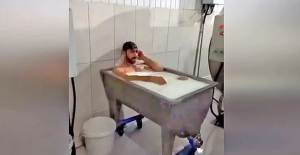 Süt Banyosu Yapan İşçiden Açıklama Geldi