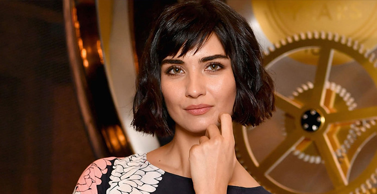 Tuba Büyüküstün YouTube Kanalı Açtı