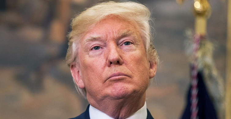 Trump'ın Yakın Korumasının Ellerinin Sırrı Çözüldü