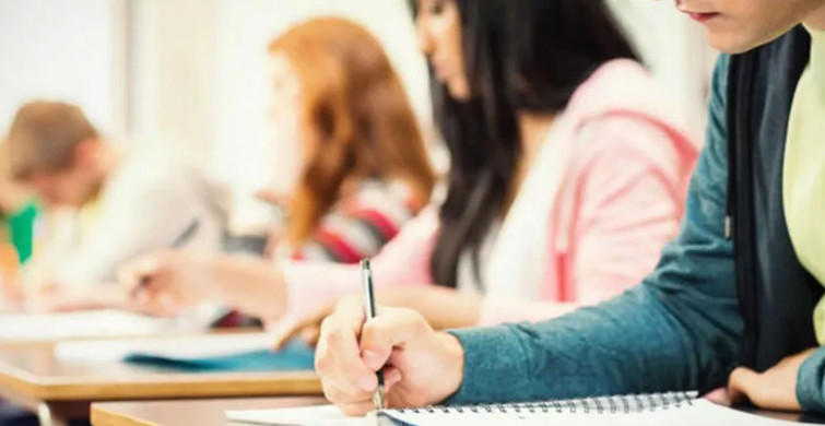 Üniversite öğrencisinin bedeniyle yaptığı ilginç iş