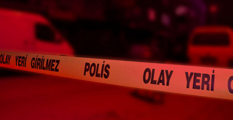 Ünlü oyuncu annesini dövdü! Magazin dünyası bu bomba haberle çalkalanıyor!