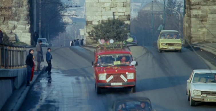 Fark Edince İnsanı Gülümseten Yeşilçam Filmleri Hataları