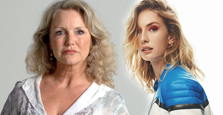 Yasemin Allen, Annesiyle Verdiği Pozla Beğeni Topladı