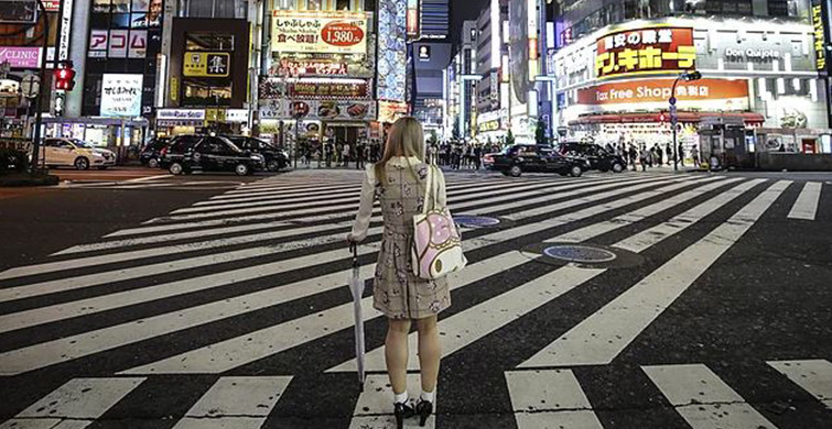 Japonya'da Mağaza Çalışanlarından Regl Kartları Takmalarını İstedi!