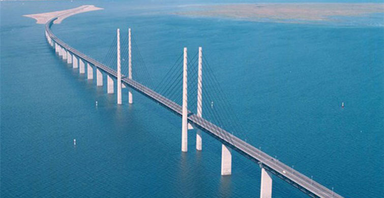 Manzarasıyla Üzerinde Araba Sürmeye Can Atacağınız Dünyanın En İlginç 15 Yolu