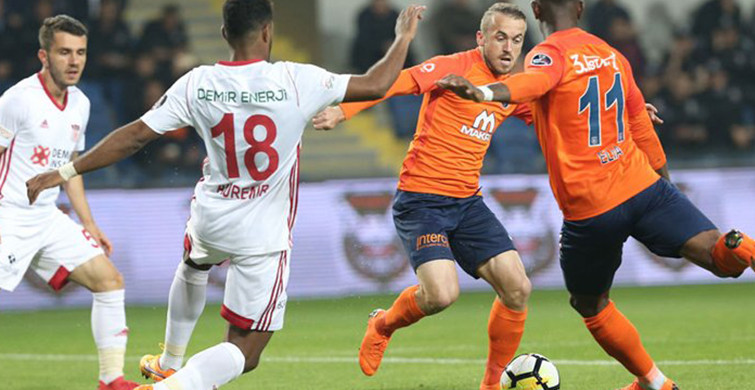 Lider Başakşehir Sivasspor Deplasmanında