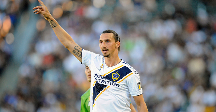 Zlatan Ibrahimovic'e 2 Maç Ceza