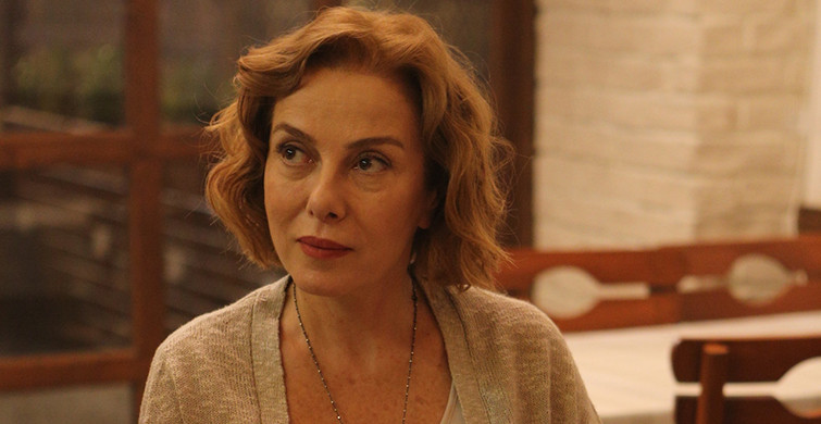 Zuhal Olcay: Şiddet Gördüm Ama Fiziksel Değil