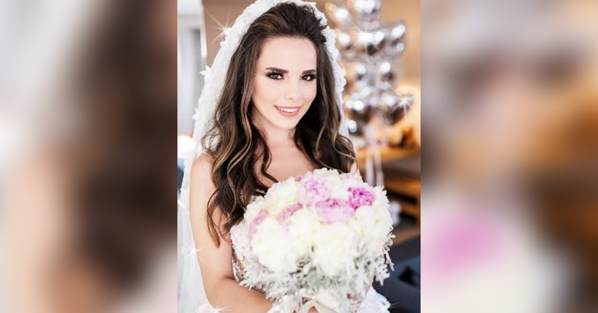 Rüzgar Erkoçlar'ın Eşi Tuğba Erkoçlar