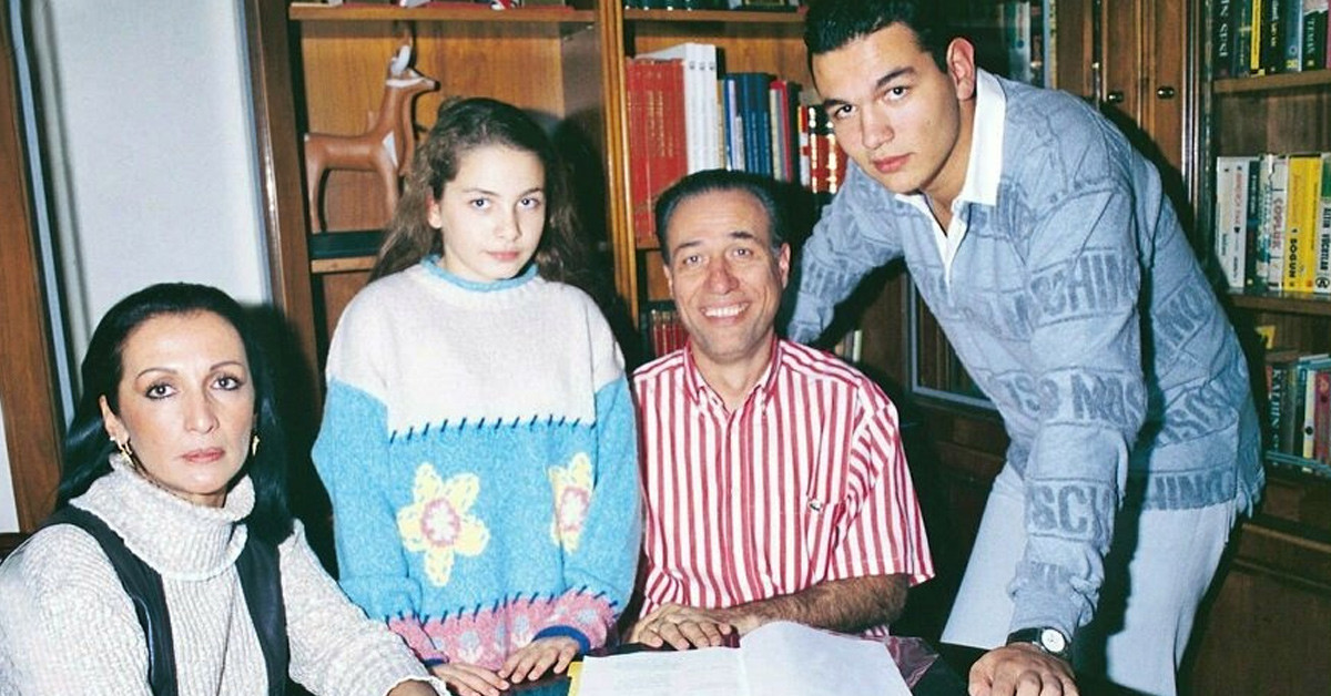 Ailesi zarar görüyor