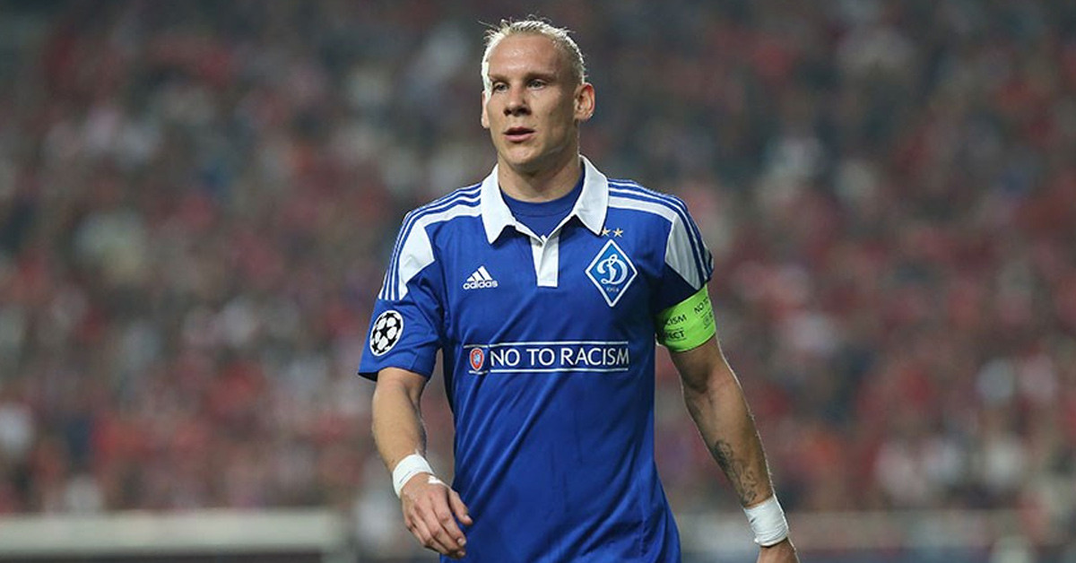 HANGİ TAKIMLARDA OYNADI?