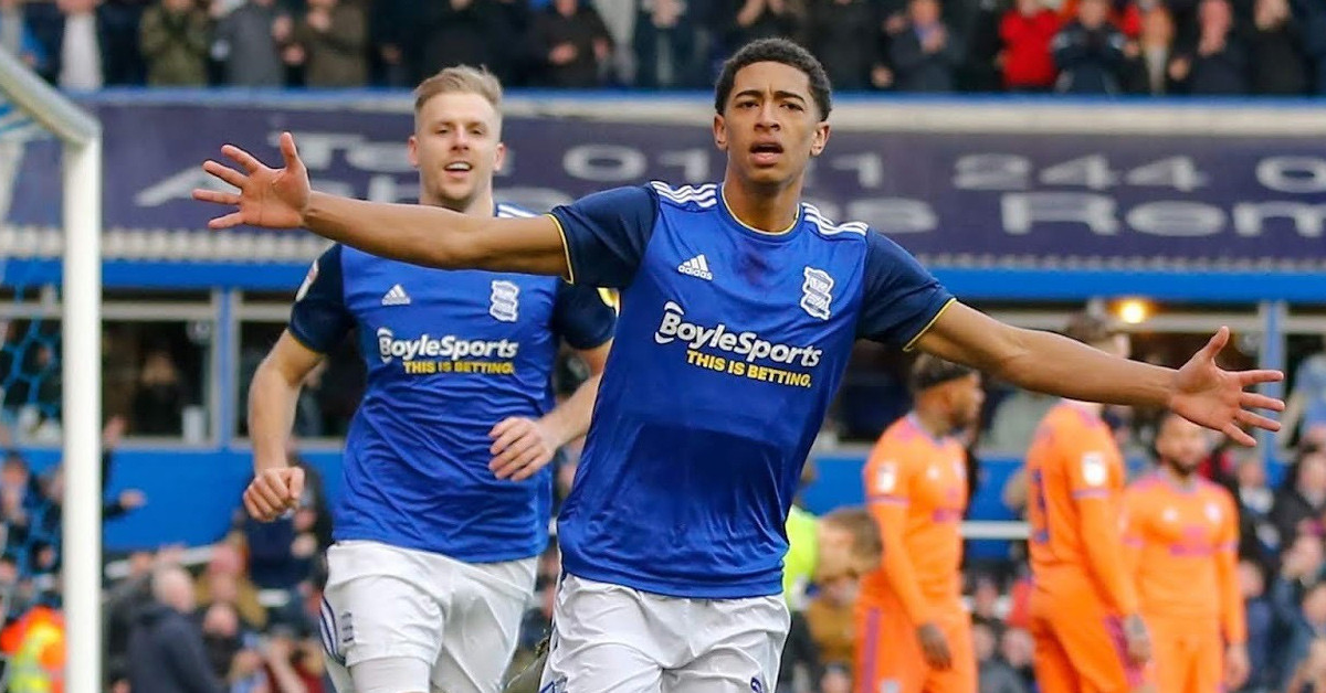 Jude Bellingham Hangi Mevkide Oynuyor?