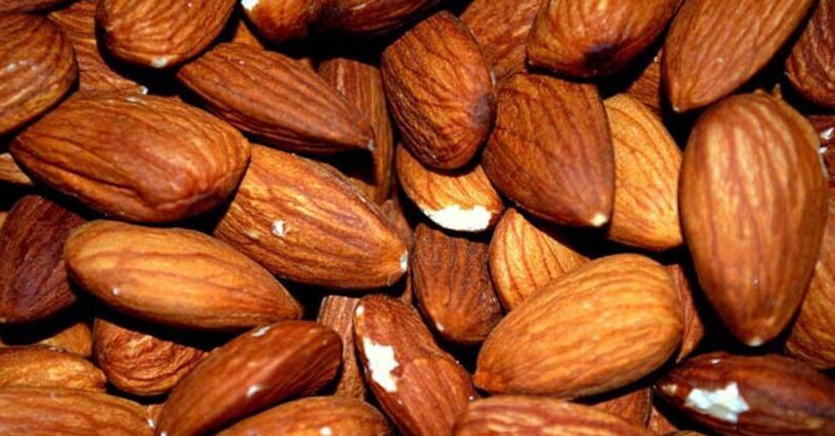 Çiğ kuruyemiş çantanızdan eksik olmasın