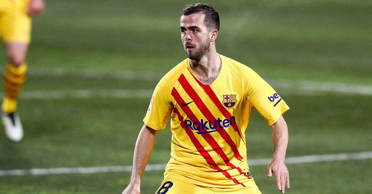 Miralem Pjanic Hangi Mevkide Oynuyor?