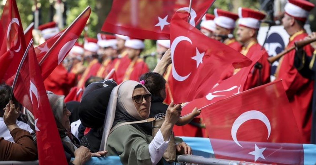 15 Temmuz temalı video gösterim