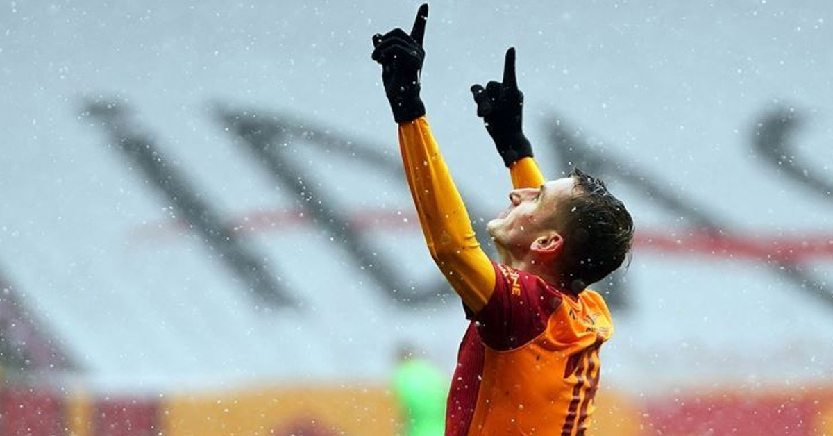 Kariyerinde kaç golü var?