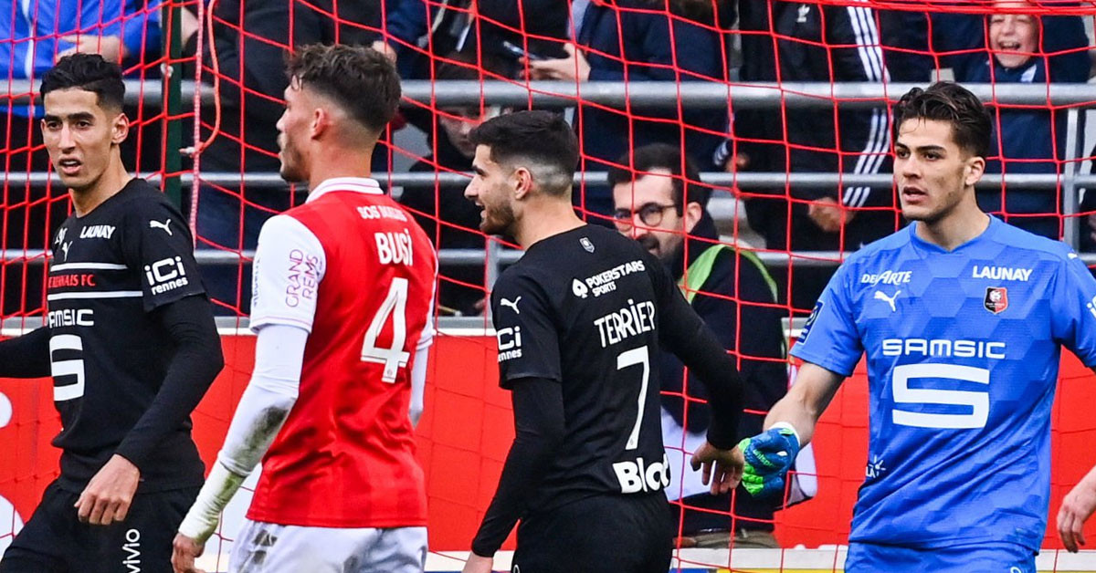 İkinci kez penaltıyla karşılaştı