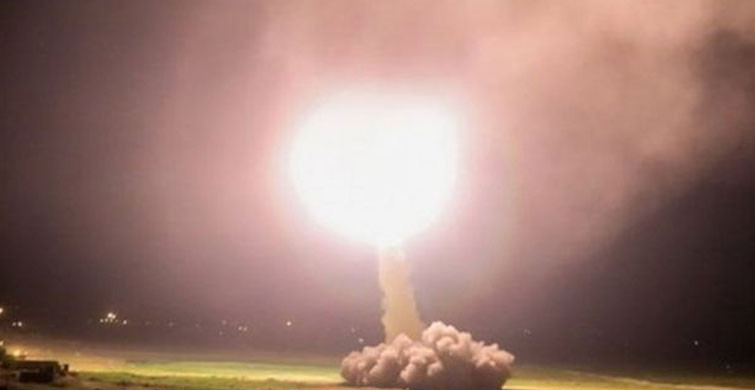 ESKİ BAŞKAN VURULAN ÜSSÜ ZİYARET ETMİŞTİ