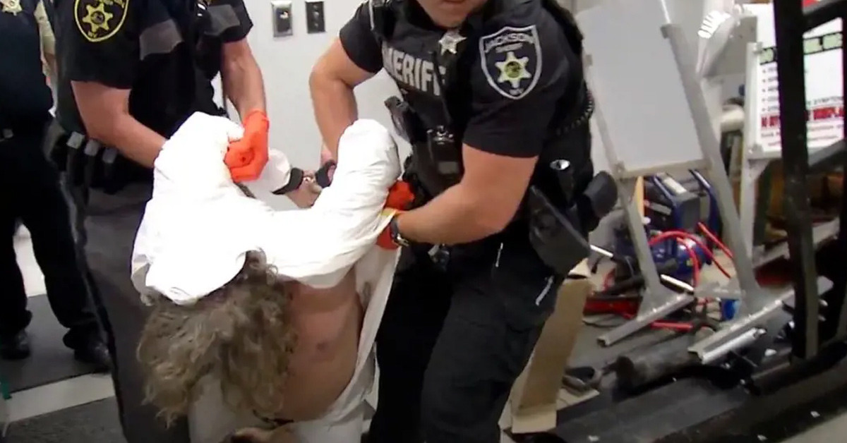 Kardeşi tutuklandı