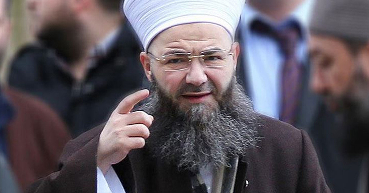 TAVUKTAN KURBAN OLUR