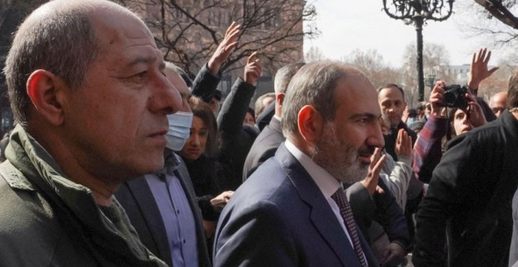 ESKİ CUMHURBAŞKANI ORDUYU DESTEKLEDİ