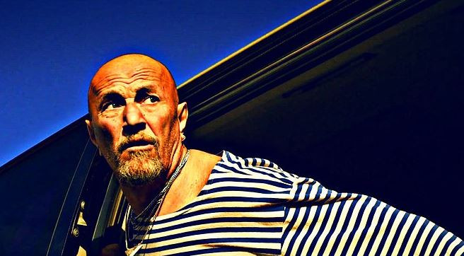 "BAŞROL OYUNCUSU 200 BİN ALIRKEN BİZE 500 LİRA TEKLİF EDİYORLAR"