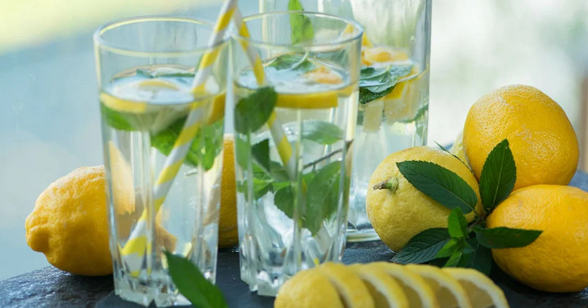 NANELİ LİMONLU ŞERBET