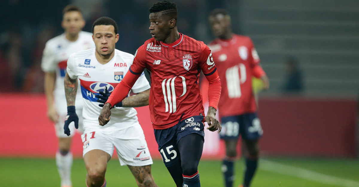 HANGİ TAKIMLARDA OYNADI?