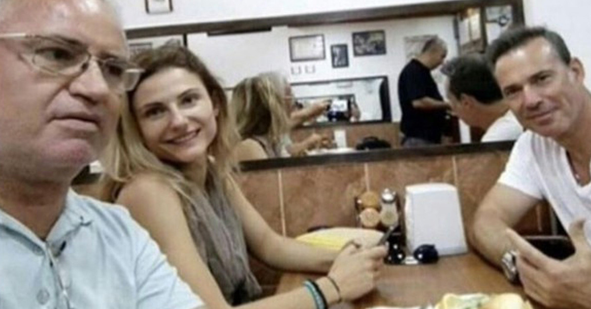 Kendi kabuklarına çekilmişlerdi