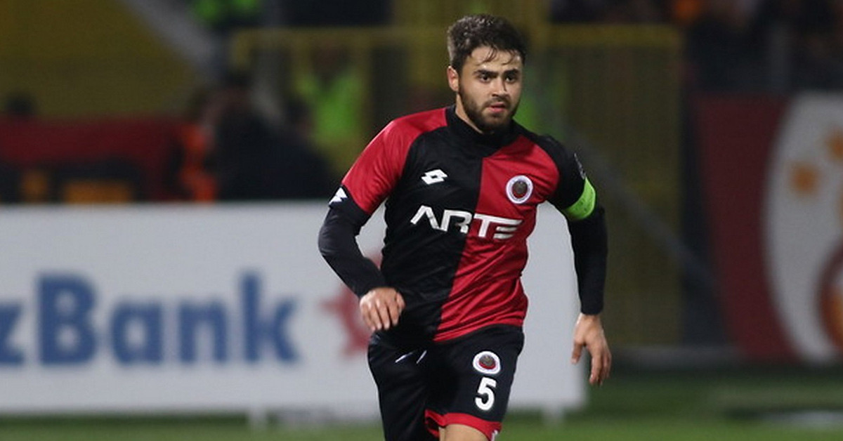 Hangi Takımlarda Oynadı?