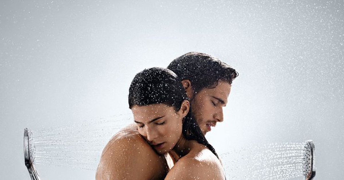 Eşler birlikte duş alabilir mi?