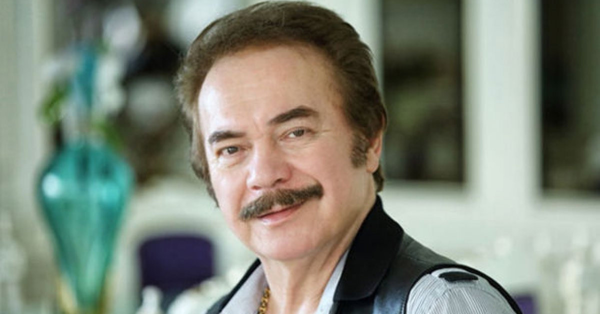 Ailesiyle yemek yedi