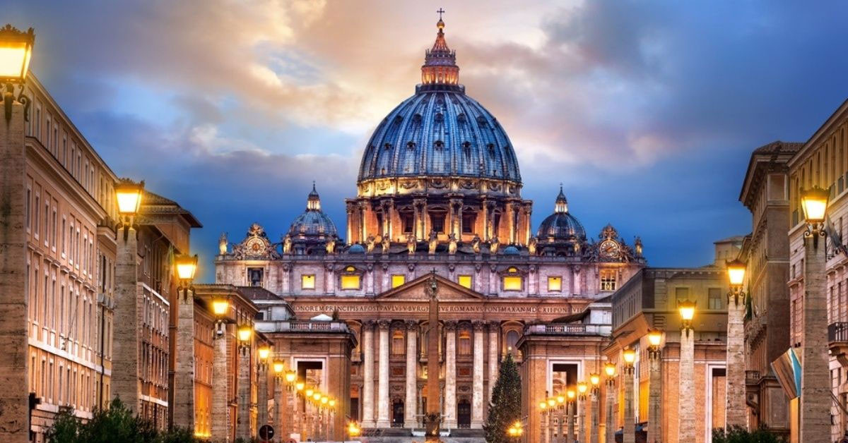 AZİZ PETRUS BAZİLİKASI