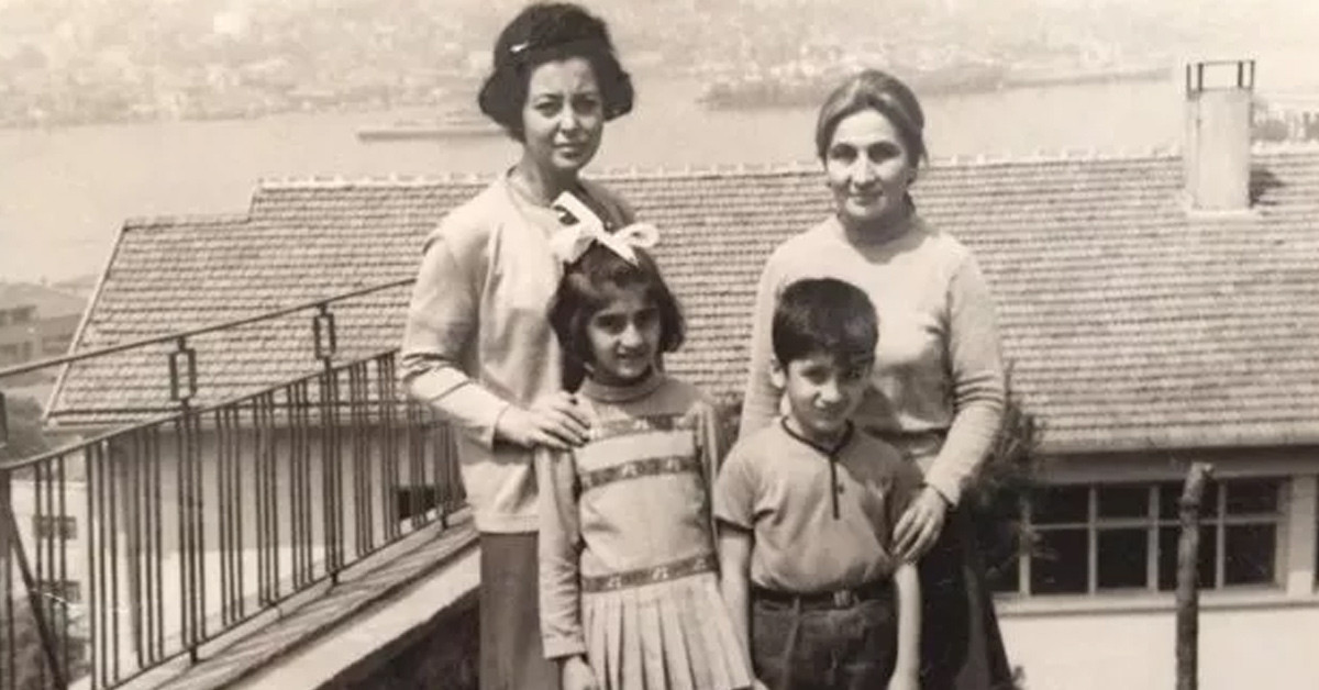 Gözyaşlarına boğuldu