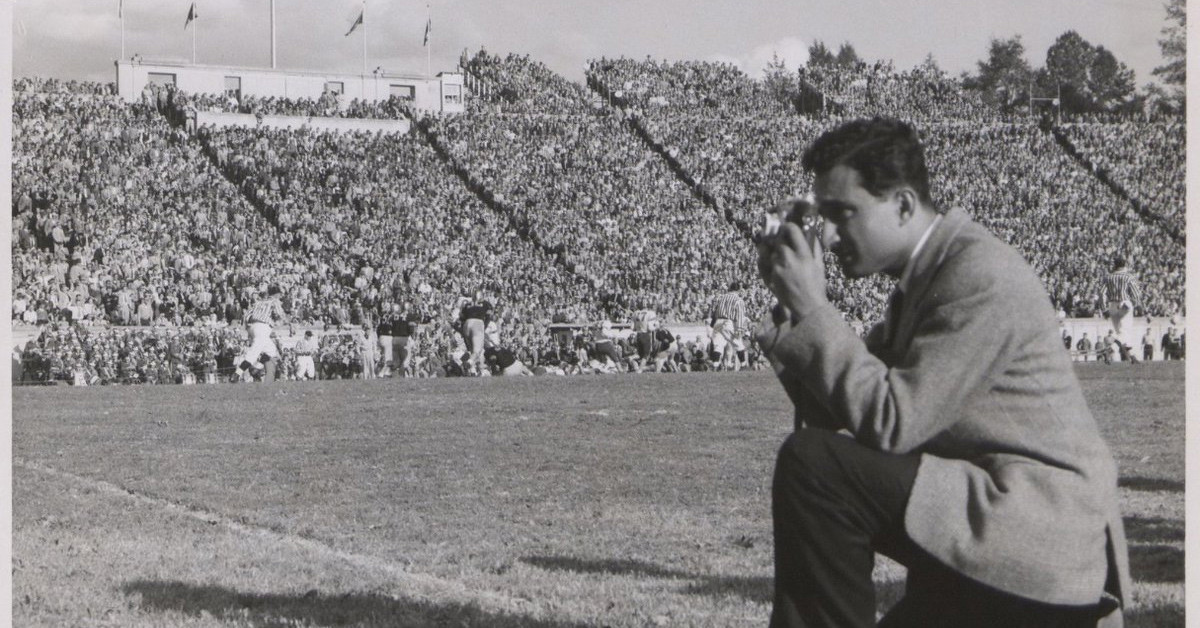 BÜLENT ECEVİT'İN GENÇLİĞİ