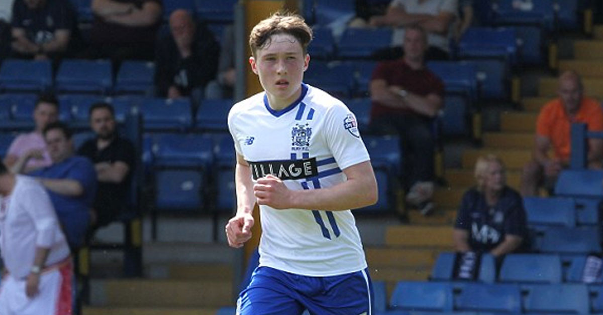 İngiltere'de futbola başladı