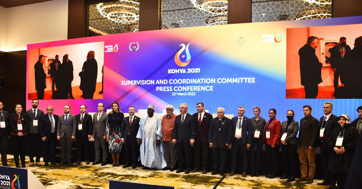 Sinirlerine hakim olamadı