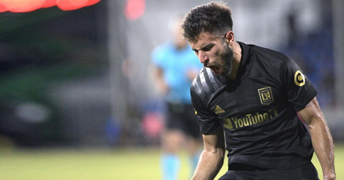 Başkan Ali Koç Transferi Bitirdi!