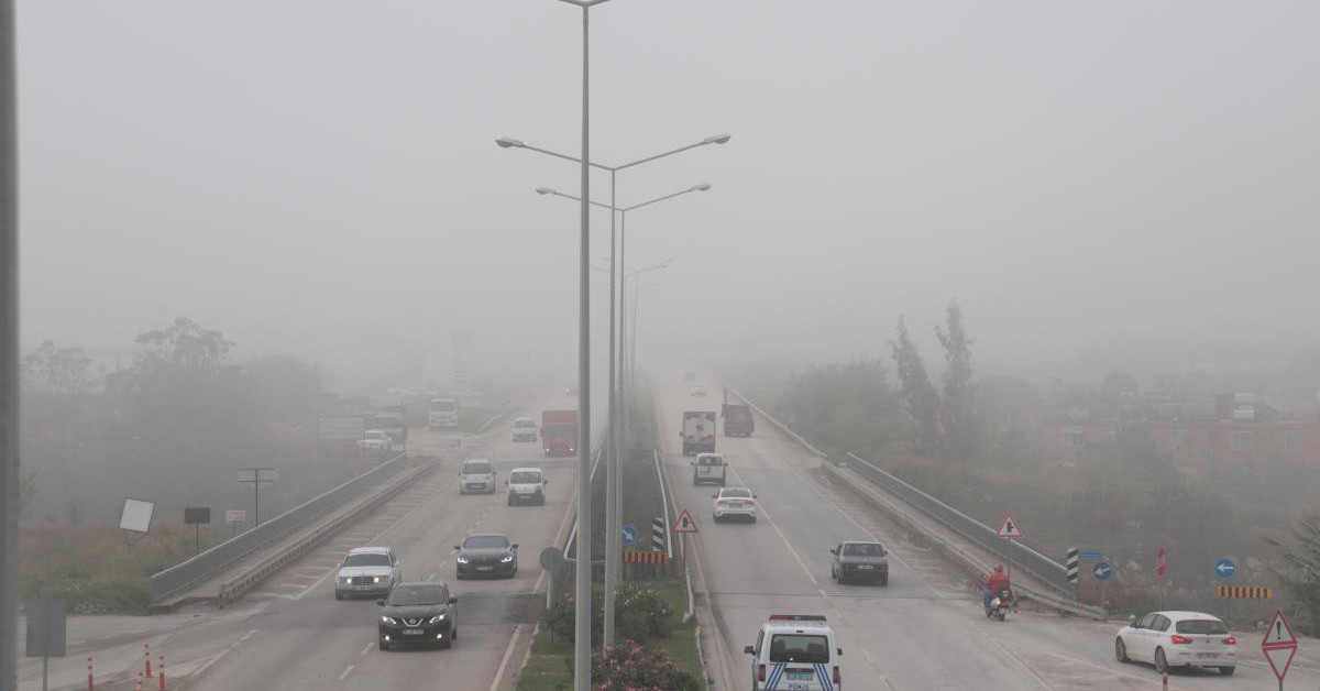 SİS KELİMESİ ANLAMI, SİS NE DEMEK İNGİLİZCE'DE?