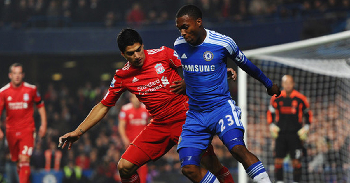 Hangi mevkide oynuyor?