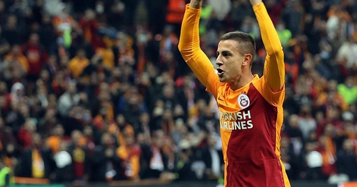 HANGİ TAKIMLARDA OYNADI?