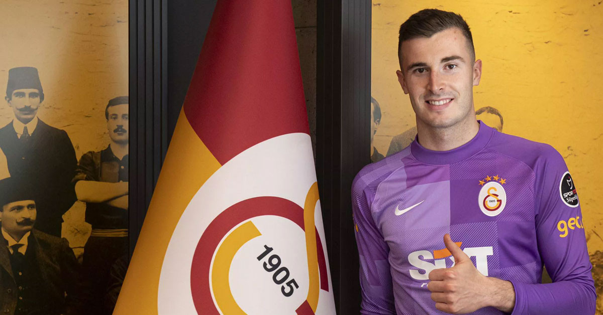 Performansı alkış aldı