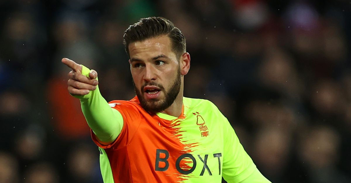 Performansı alkış aldı