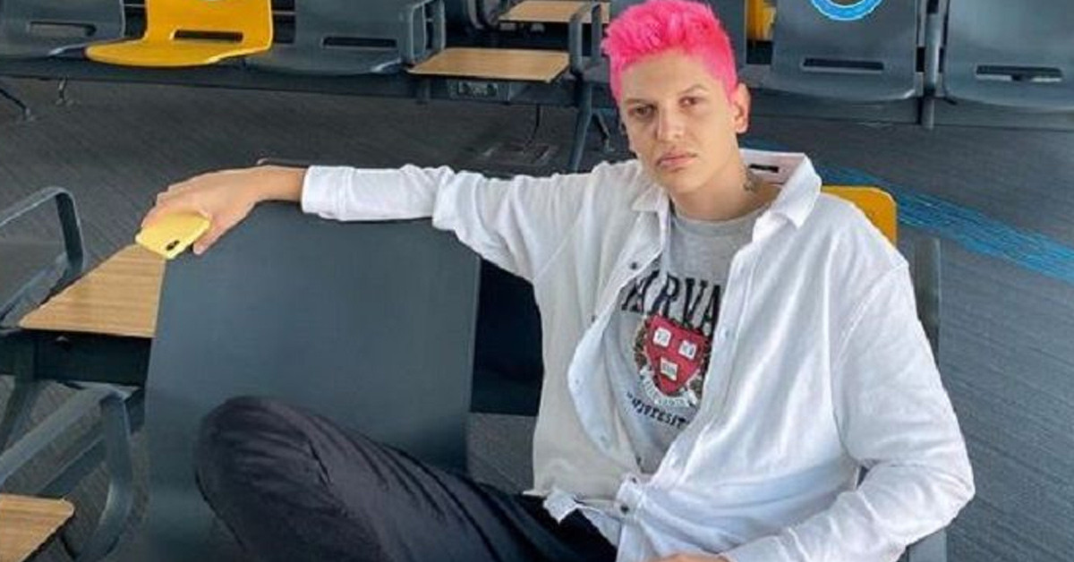 Cinsel yönelimi ve aşkları