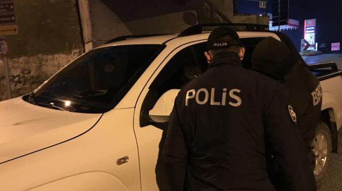 POLİSLER ÇELİŞKİLİ İFADELERDEN ŞÜPHELENDİ